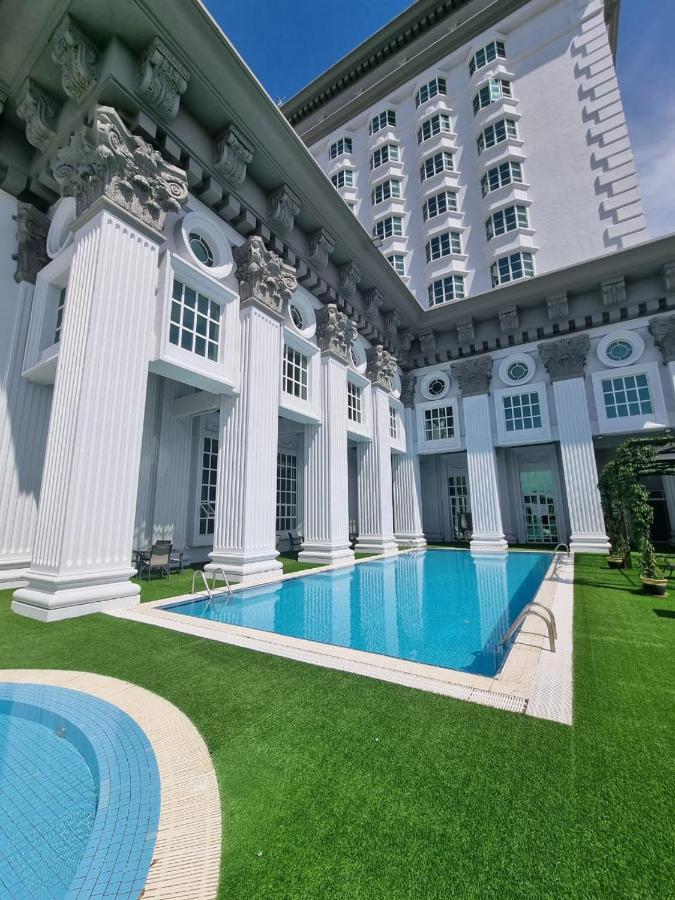 Grand Swiss-Belhotel Melaka Экстерьер фото