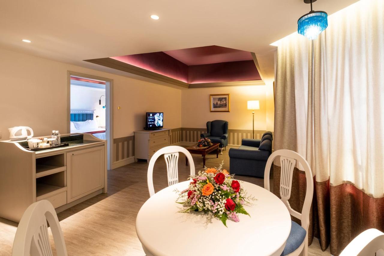 Grand Swiss-Belhotel Melaka Экстерьер фото