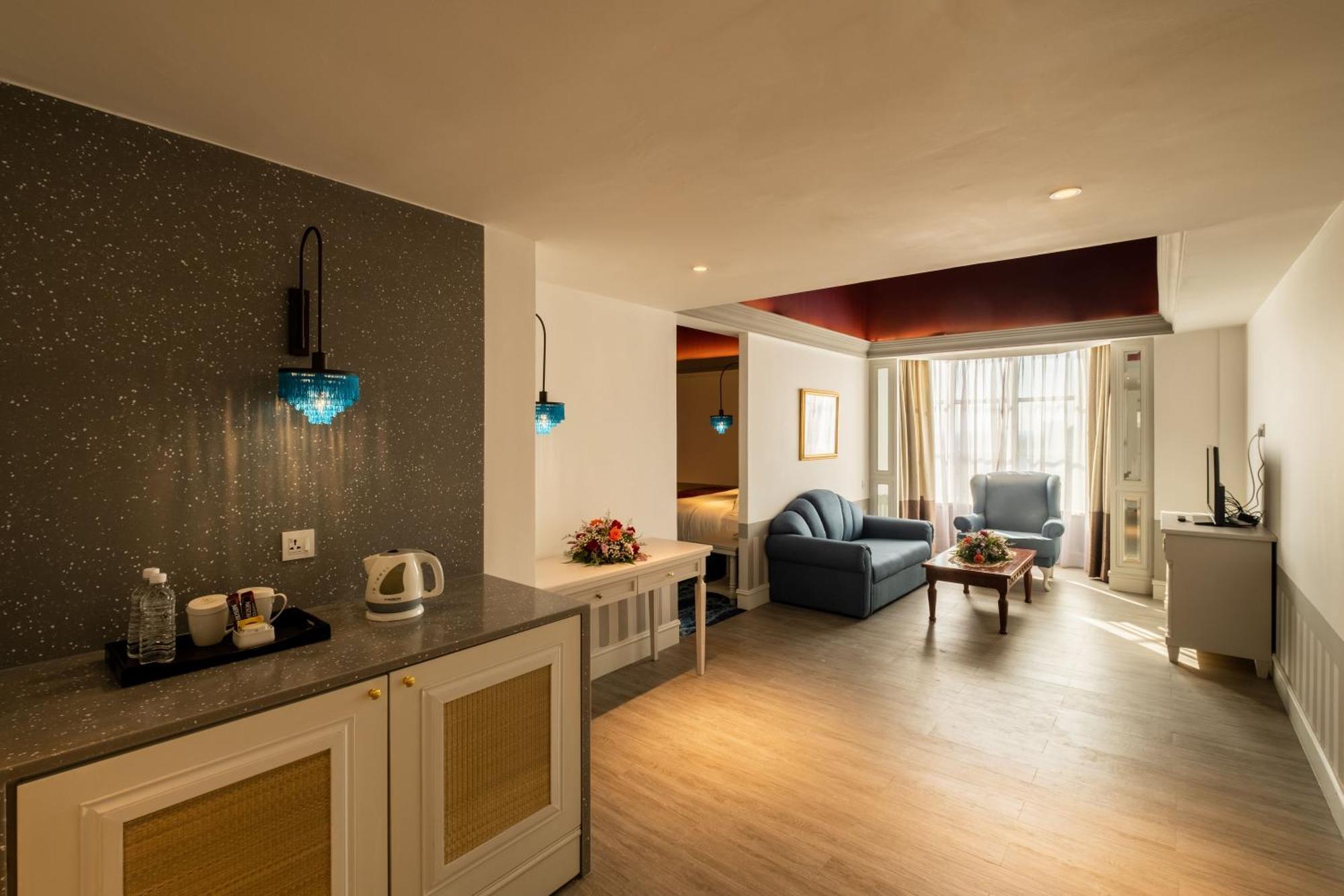 Grand Swiss-Belhotel Melaka Экстерьер фото